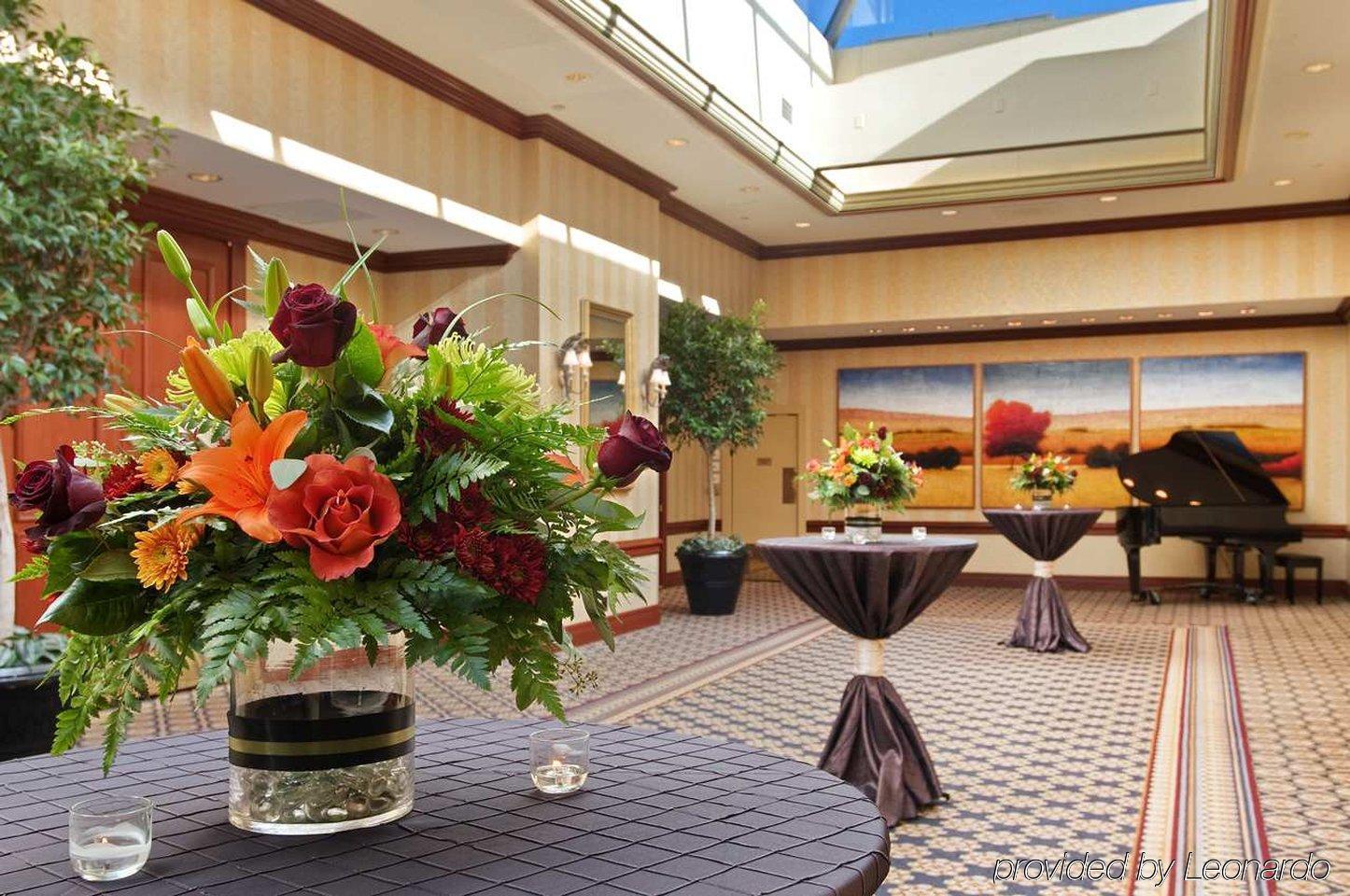 Doubletree By Hilton Lisle Naperville Restaurant foto